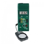 Dual-Scale Light Meter with Analog