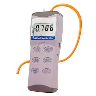 Digital Manometers with Calibration