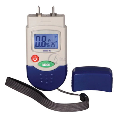 Precalibrated Pocket Size Moisture Meter